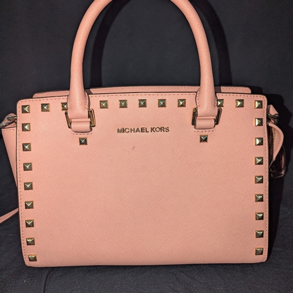 Michael Kors Pink Studded Women's Bag - Picture 1 of 6